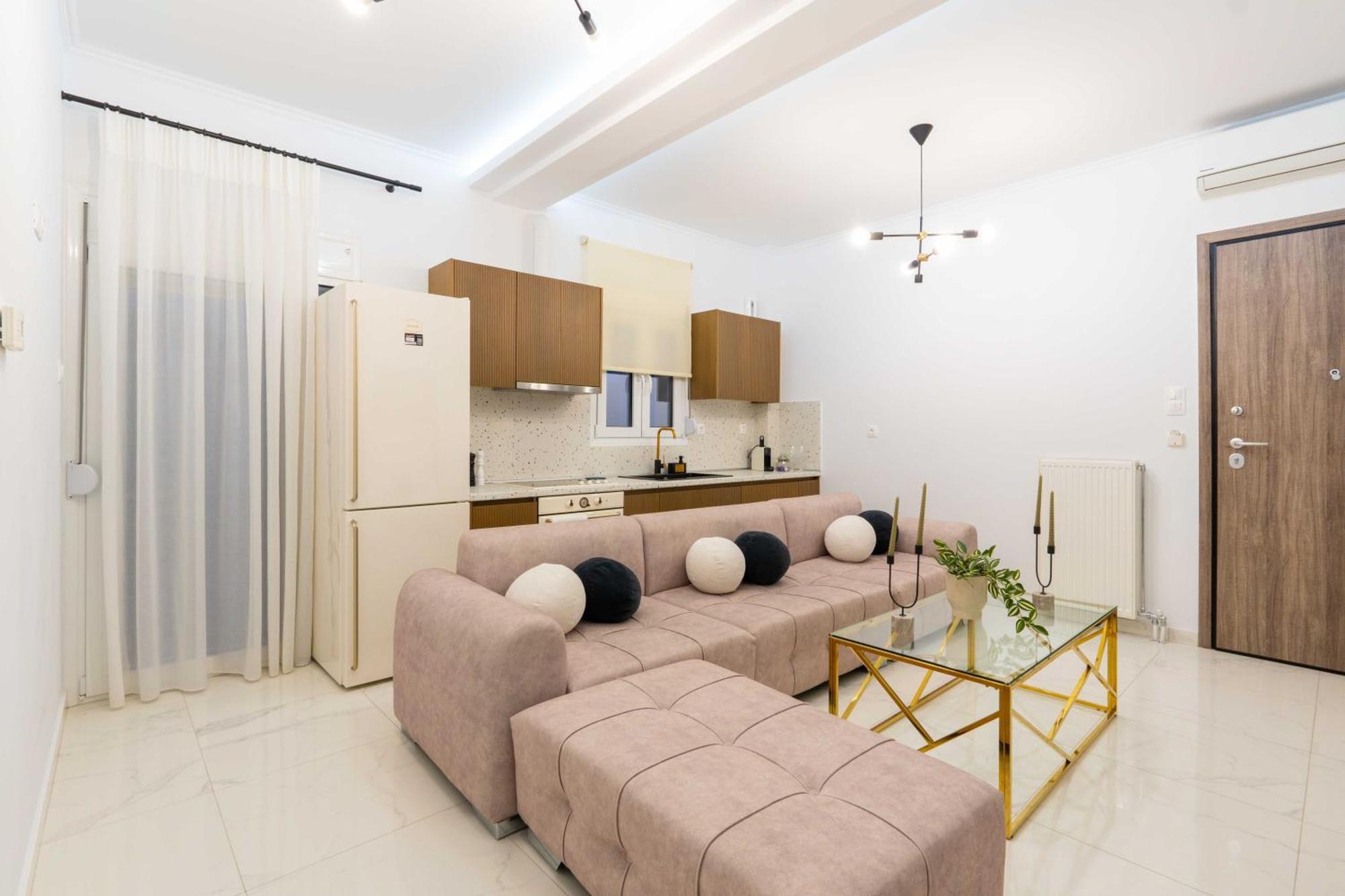 Arcade Apartment *